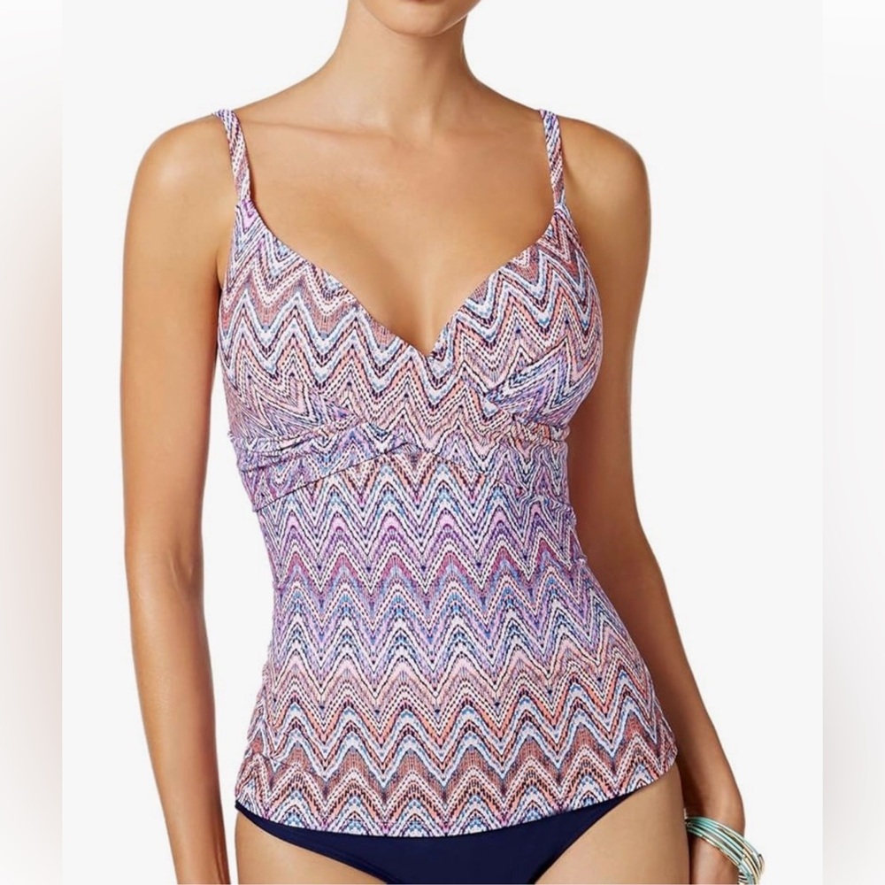 NWT Island Escape Swimsuit Tankini Top Size 10 Gemini Bust Enhancer Coral